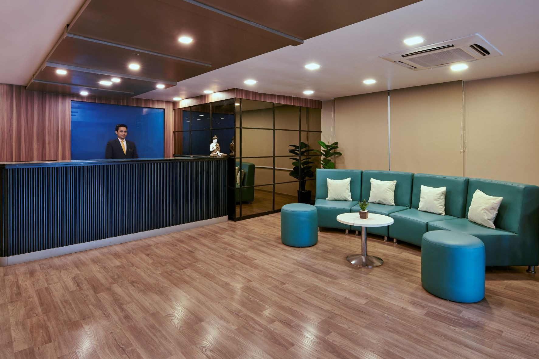 KANAK BEACON HOTEL